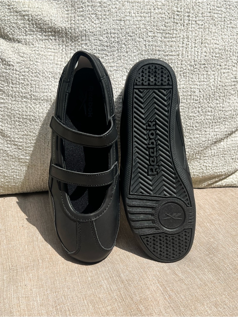 Reebok Womens Black Mary Jane Ballet Sneaker Shoes